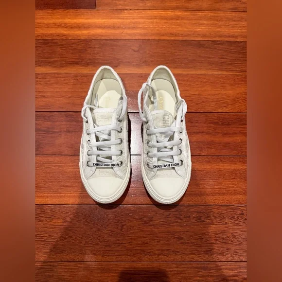 Christian Dior Walk’N’Dior Macrame Ivory Embroidery Sneaker Sz. 36 - Picture 2 of 11